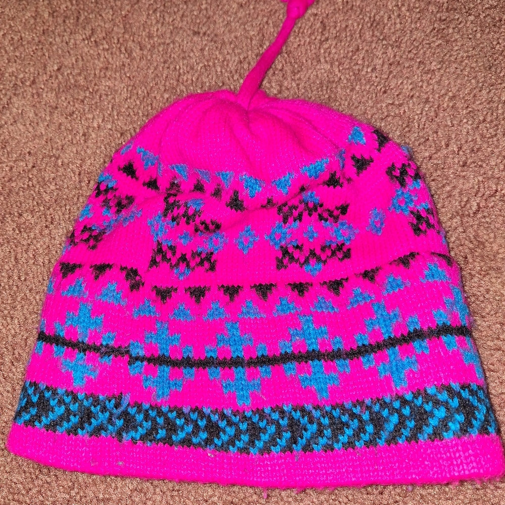 Capella Hat pink snow hat with Aztec print